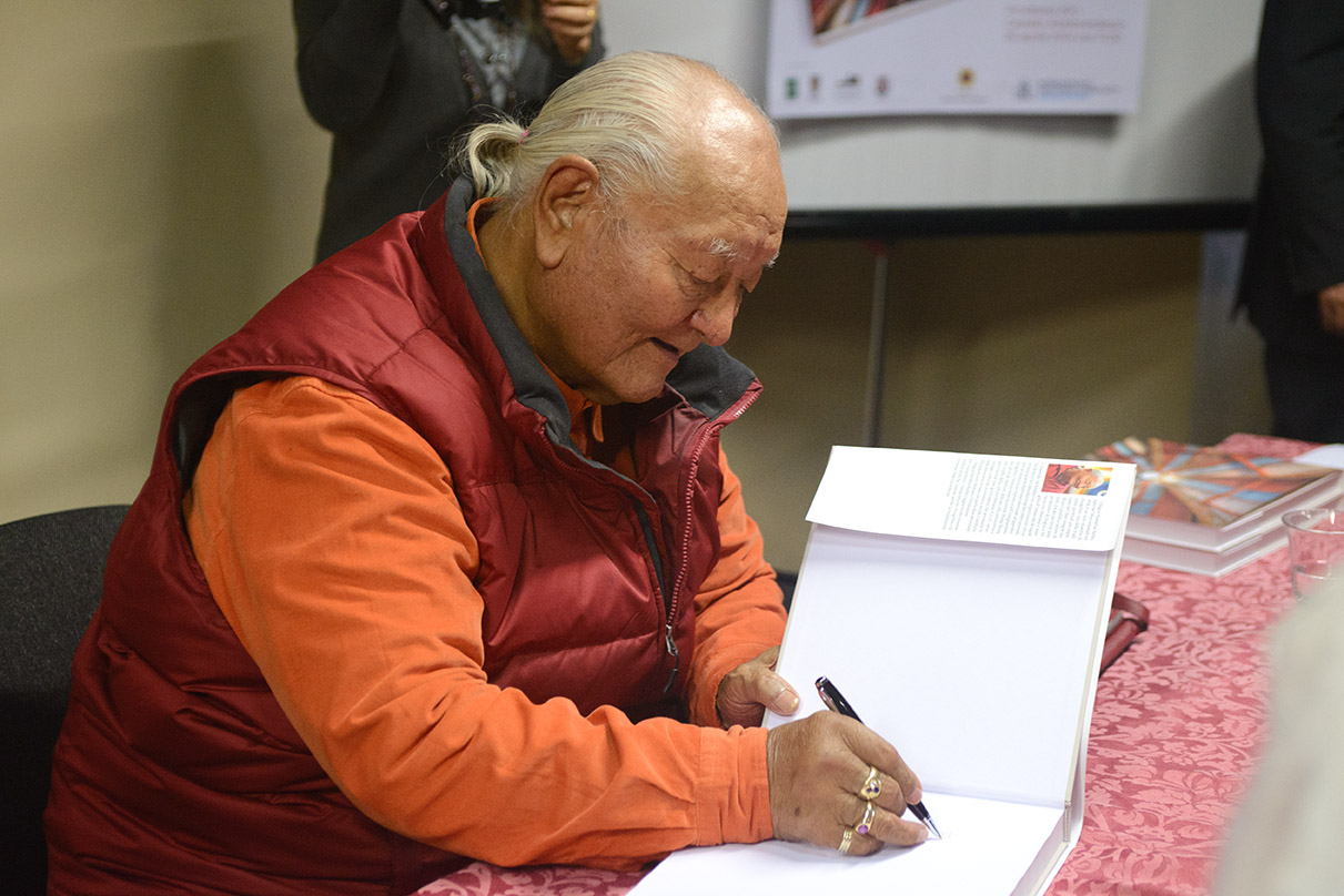 Chögyal Namkhai Norbu presents the Merigar Gonpa book