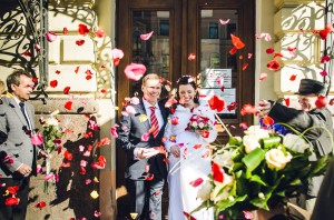 Ekaterina Stepanova and Vyacheslav Kiuppar were married on April 4, 2014 in St Petersburg, Russia. 