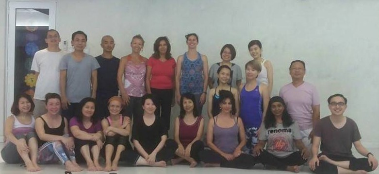 Kuala Lumpur - Retreat from January 23-24, 2016, Yantra Yoga beginners (open course). We worked specifically on the tsijong, the 8 Lungsang and Pranayama of the Rhythmic Breathing.