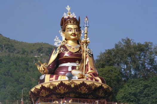 *Big statue of Guru Rinpoche