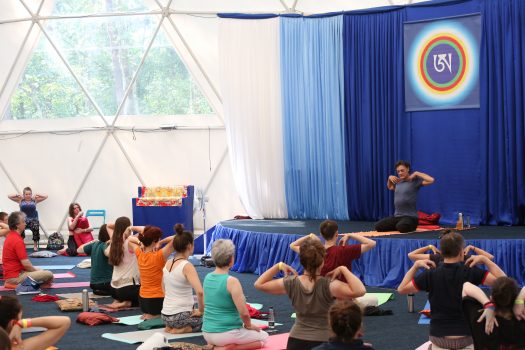 Fabio Andrico and participants at harmonious breathing kunsangar