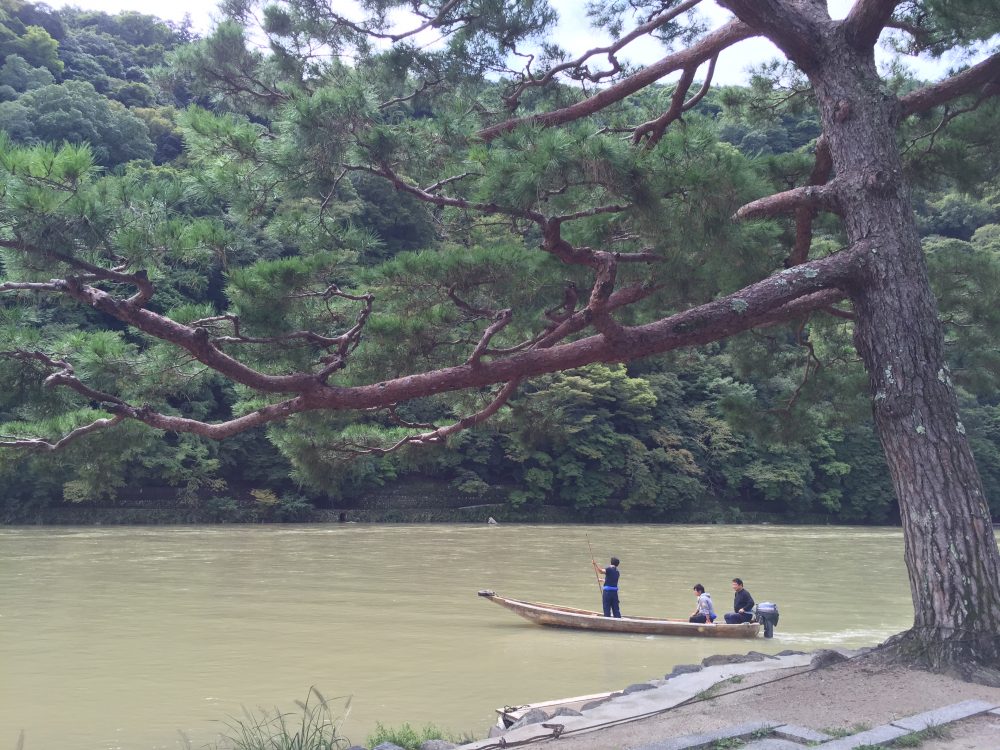 arashiyama-river