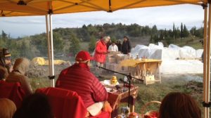 Rinpoche facing the Palbar chorten