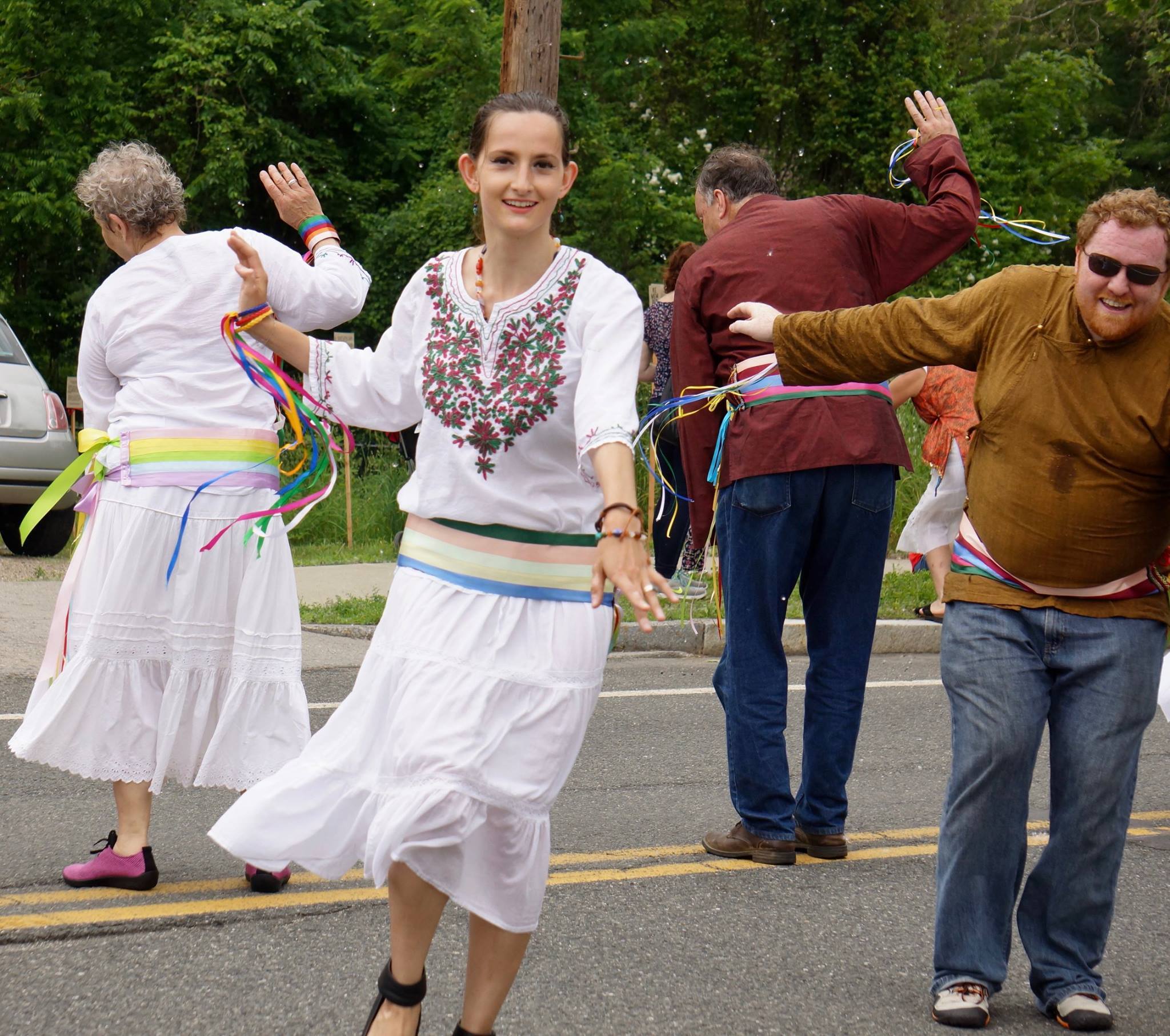 Khaita Dancers in parade