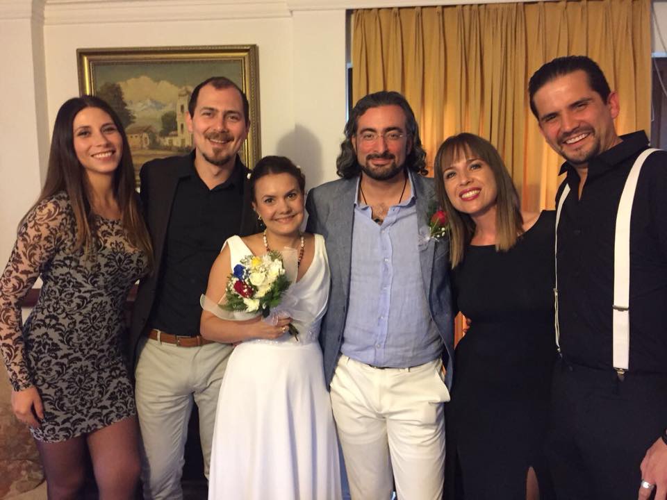 Married – Alvaro Vinilosalvaro Acuña and Lyolya Matveychenkova