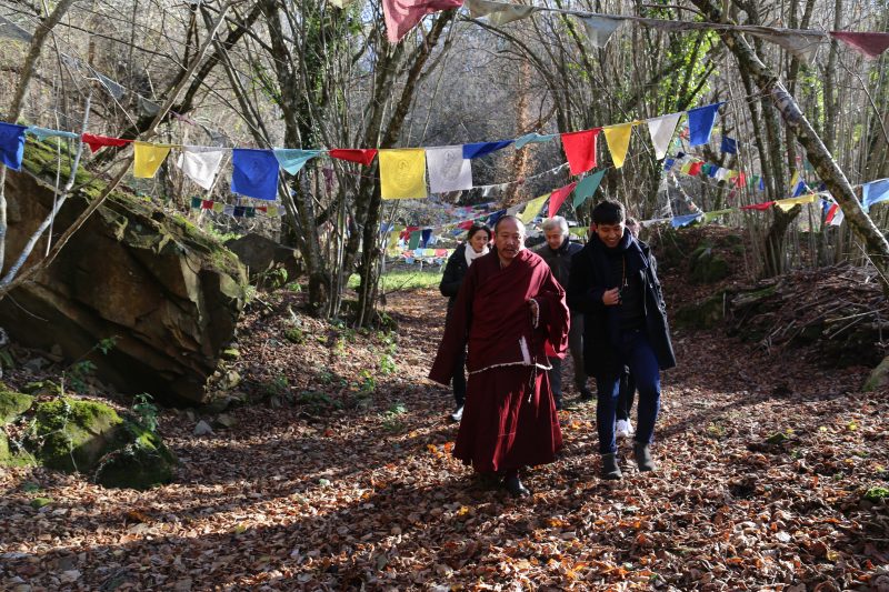 Khenpo visits Merigar West