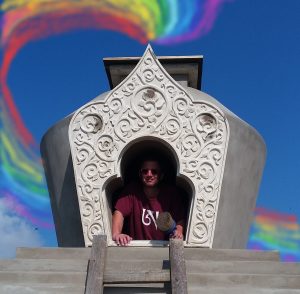 finishing second stupa