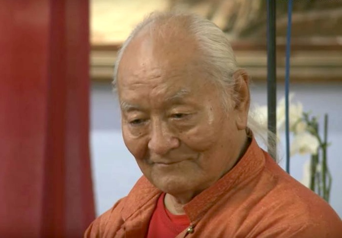 Chögyal Namkhai Norbu – Not Giving Too Much Importance to Problems