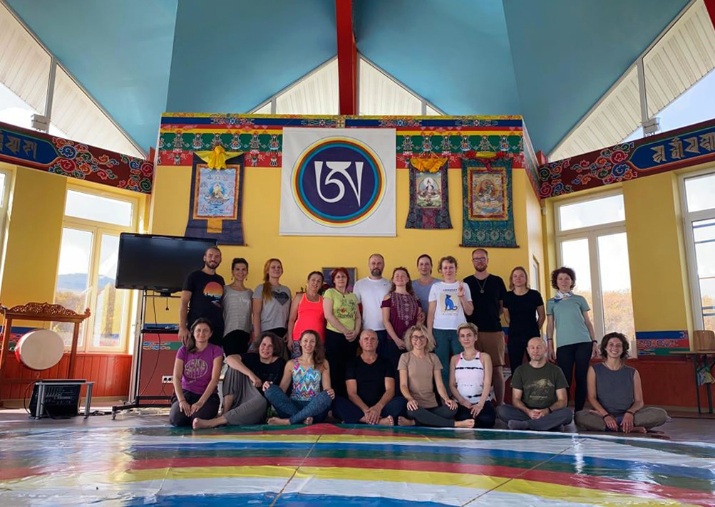 Yantra Yoga at Kunsangar South