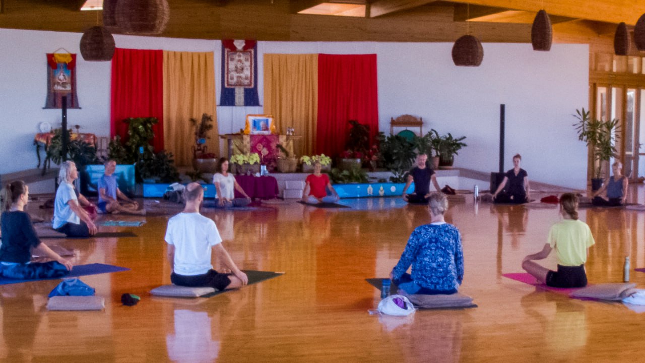 Deepening Yantra Yoga with Laura Evangelisti