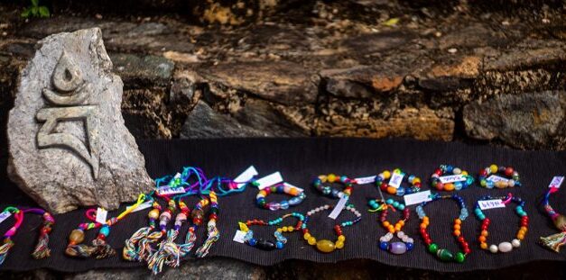 Asta di Evolution Creations di Chögyal Namkhai Norbu