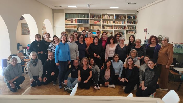 Tutti i sistemi di cui siamo parte