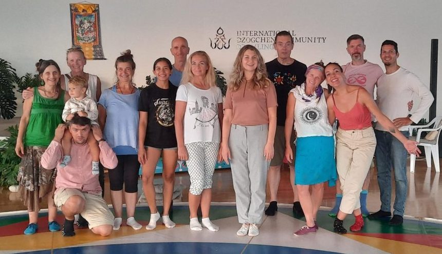 Corso di Danza dei Tre Vajra a Dzamling Gar