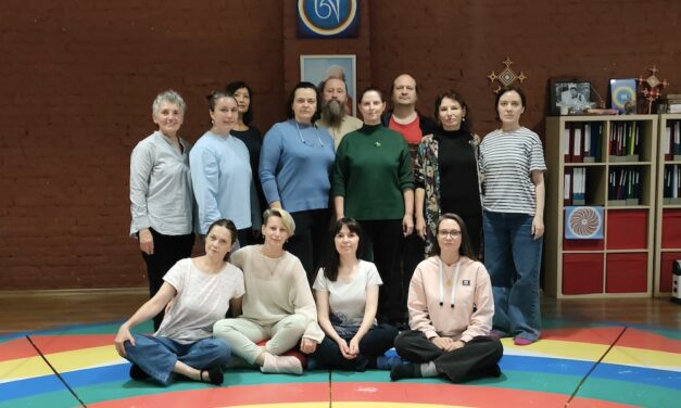 Ritiri di Danza Vajra a Sangyeling, San Pietroburgo, Russia