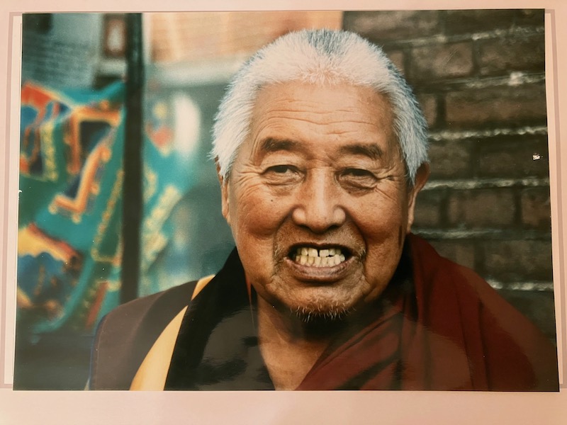 Sincere condoglianze per la scomparsa di Lopön Tenzin Namdak