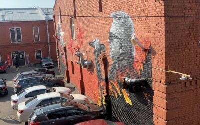 Scoprite Sangyeling, San Pietroburgo, Russia