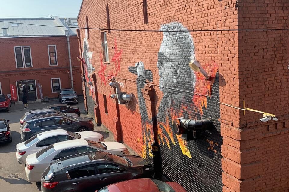 Scoprite Sangyeling, San Pietroburgo, Russia