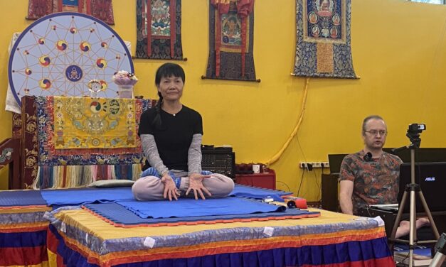 Янтра-йога с Они Мак-Кинстри в России