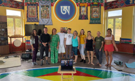 Янтра-йога с Кириллом Мироновым в Южном Кунсангаре